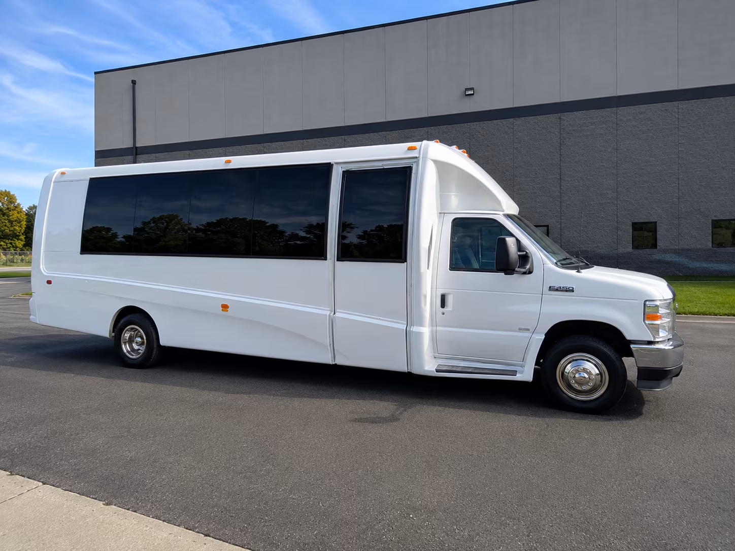 compare grapevine wine tour buses for corporate groups and private events