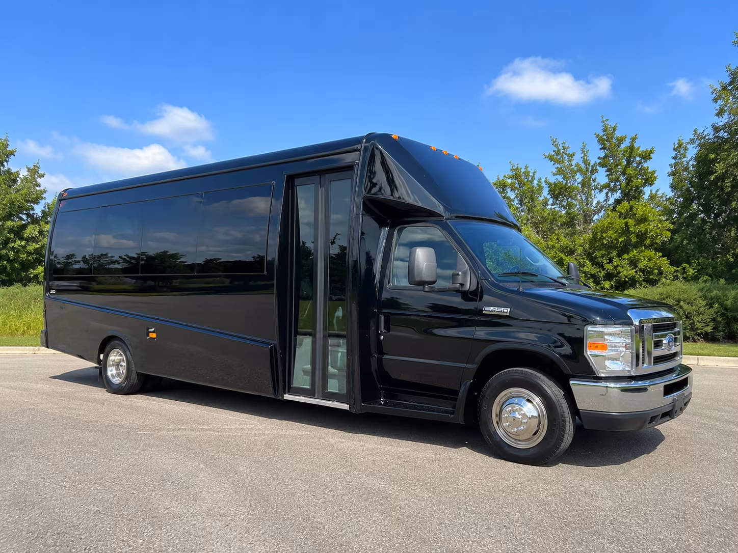 coppell short and long term charter bus services for coppell businesses
